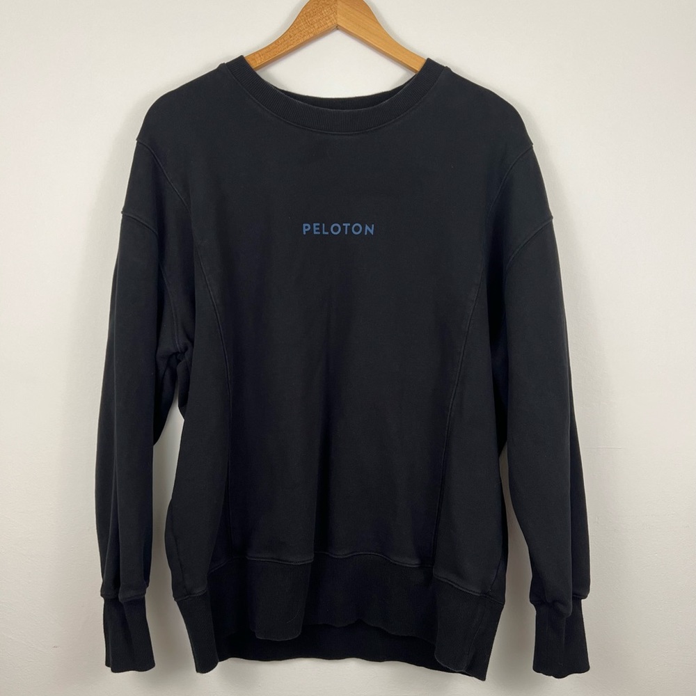 Peloton Logo Crewneck Sweater Black Athleisure size Medium